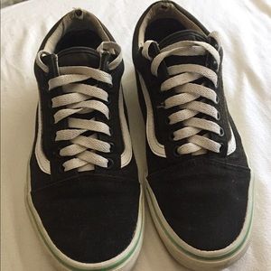 Black and white old school VANS